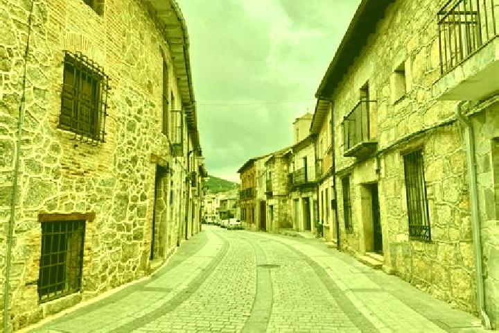 Mia, 38 — Escort in El Berrueco, Spain