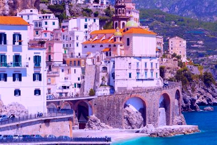 Mia, 38 — Escort in Rapone, Italy