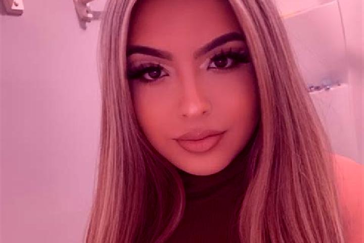 Mia, 39, a blonde grey-eyed latina companion based in Corumba. Offering OWO, 69, Overnight, A-Level. Available for incall and outcall, overnight bookings ava...