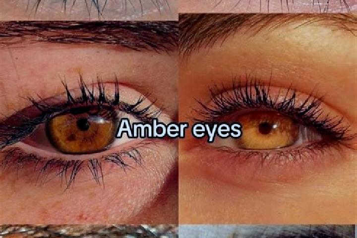 Mia, 39, a brunette amber-eyed caucasian companion based in Iruelos. Offering Roleplay, OWO, Erotic Massage. Available for incall and outcall, day and evenin...