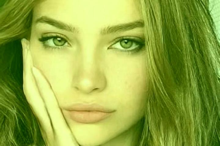 Mila, 20, a blonde hazel-eyed european companion based in San Juan Bautista. Offering Deep French Kissing, Tantra, Girlfriend Experience. Available for incal...