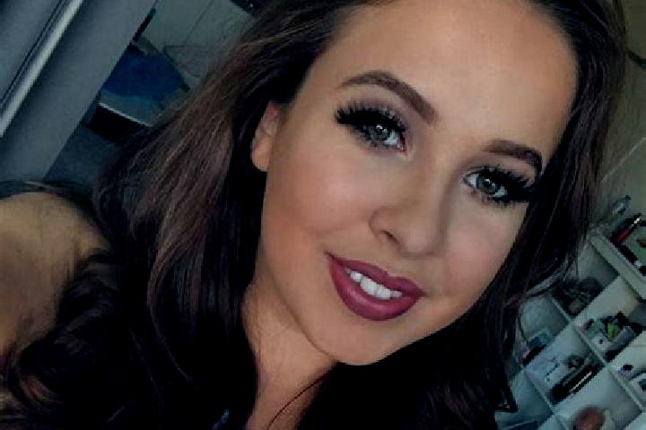 Mila, 20, a dark blonde dark-eyed caucasian companion based in Drayton Valley. Offering Travel Companion, Couples, Deep French Kissing, CIM. Available for in...