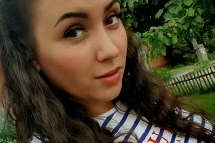 Mila, 21 — Escort in Godinesti, Romania