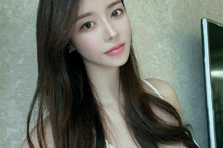 Mila, 21 — Escort in Somerset, Canada