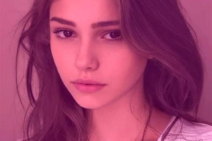 Mila, 22, a brunette grey-eyed slavic companion based in Livezile. Offering Tantra, Striptease, Duos. Available for incall and outcall, overnight bookings av...