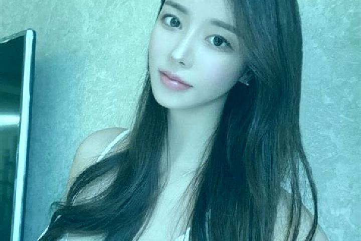 Mila, 22 — Escort in Oeseo, South Korea