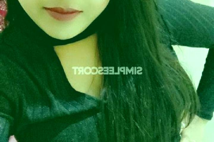 Mila, 22 — Escort in Reodhar, India