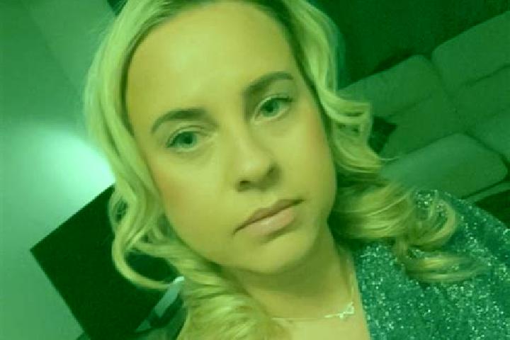 Mila, 22 — Escort in Ynysybwl, United Kingdom
