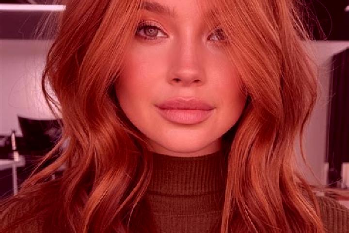 Mila, 23, a auburn amber-eyed slavic companion based in Parkridge. Offering Massage, Duos. Available for incall and outcall, day and evening dates.