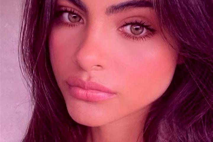 Mila, 23, a brunette blue-eyed indian companion based in Los Banos del Inca. Offering Couples, Roleplay, Domination, GFE. Available for incall and outcall, o...
