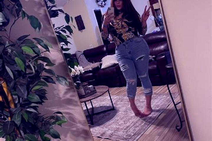 Mila, 23 — Escort in Farmer City, United States