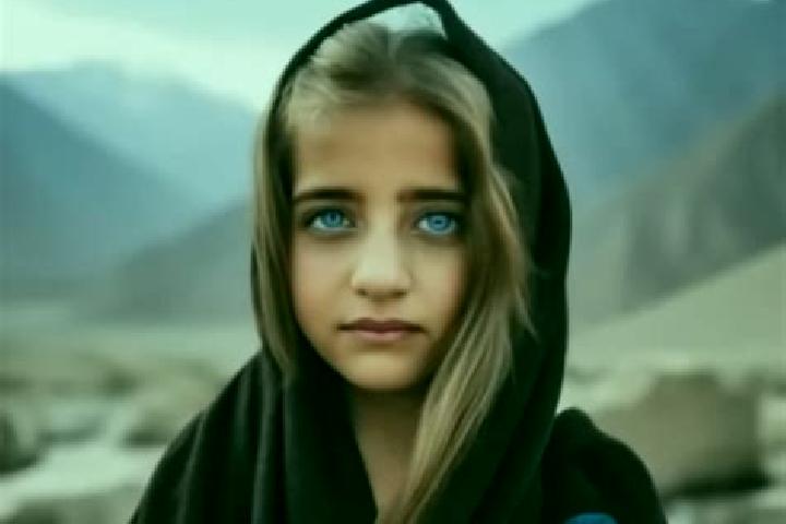 Mila, 24, a blonde dark-eyed middle eastern companion based in Kalitengah. Offering Dinner Date, A-Level. Available for incall and outcall, day and evening d...