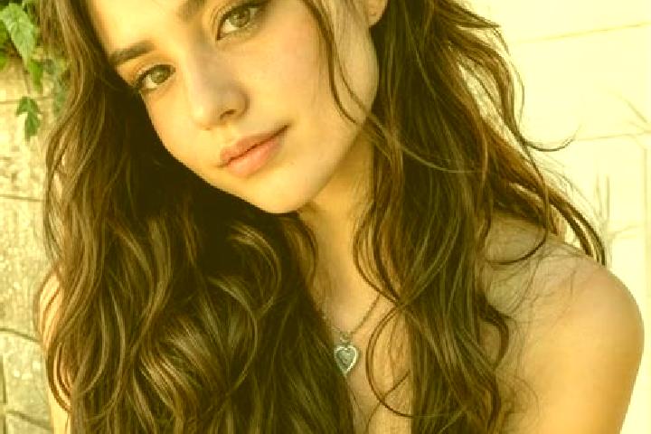 Mila, 25, a auburn amber-eyed indian companion based in San Vitero. Offering BDSM, Striptease, Erotic Massage, Fetish, Domination. Available for incall and o...