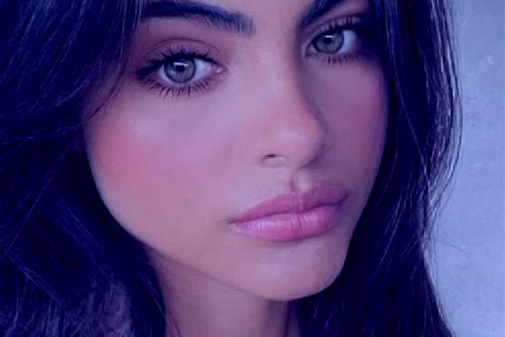 Mila, 25, a black green-eyed indian companion based in Tan-Tan. Offering Overnight, A-Level, Erotic Massage, Dinner Date. Available for incall and outcall, d...