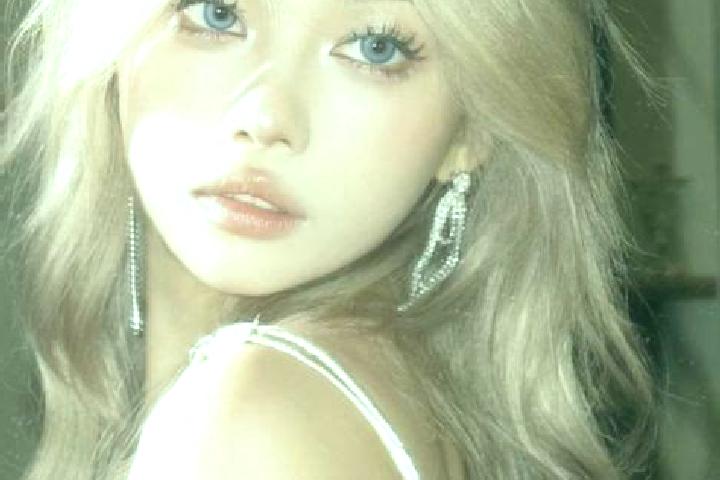 Mila, 25, a blonde brown-eyed asian companion based in Bang. Offering Dinner Date, Couples, BDSM. Available for incall and outcall, overnight bookings availa...