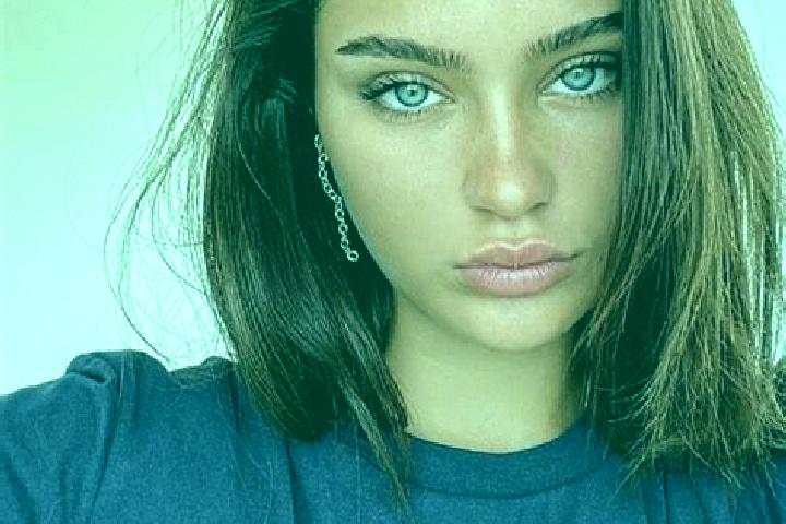 Mila, 25, a brunette dark-eyed caribbean companion based in Zarnow. Offering Domination, Striptease, Dinner Date, Prostate Massage, Erotic Massage. Available...
