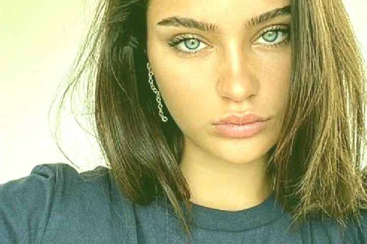 Mila, 25, a brunette dark-eyed caucasian companion based in Santa Rosa. Offering Travel Companion, OWO, Domination, Erotic Massage. Available for incall and ...