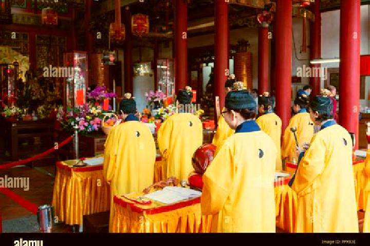 Mila, 25 — Escort in Kaihua Chengguanzhen, China
