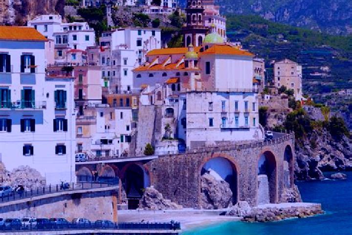 Mila, 25 — Escort in Papanice, Italy