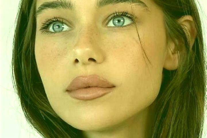 Mila, 26, a brunette brown-eyed caucasian companion based in Var. Offering 69, Tantra, Fetish, Deep French Kissing, A-Level. Available for incall and outcall...