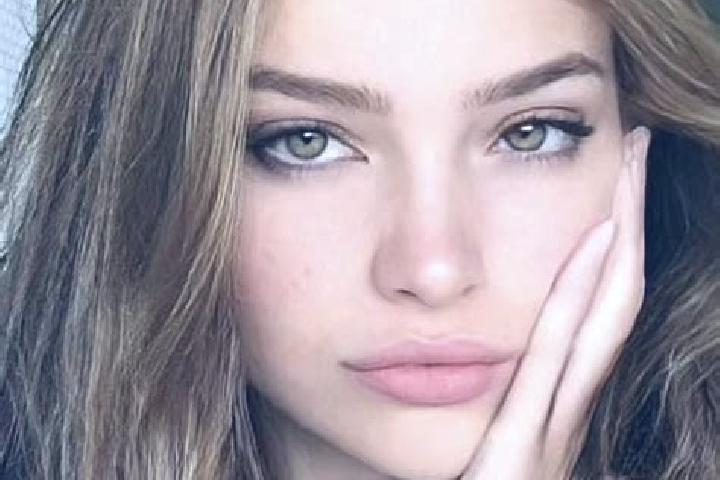 Mila, 26, a dark blonde dark-eyed mixed companion based in Geispolsheim. Offering Travel Companion, A-Level, Roleplay, Massage, Party Girl. Available for inc...