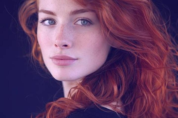 Mila, 27, a auburn green-eyed mediterranean companion based in Die. Offering Fetish, Deep French Kissing, Travel Companion, A-Level, Dinner Date. Available f...