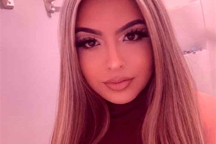 Mila, 27, a blonde dark-eyed latina companion based in Luncsoara. Offering BDSM, Fetish, Overnight. Available for incall and outcall, day and evening dates.