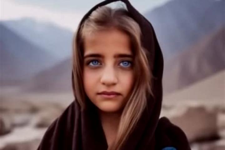 Mila, 27, a blonde grey-eyed middle eastern companion based in Nggenamadale. Offering A-Level, GFE, Fetish, Erotic Massage. Available for incall and outcall,...