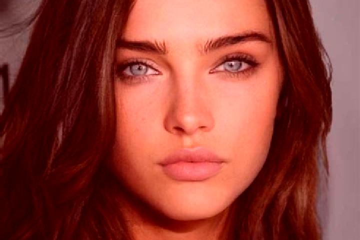 Mila, 27, a brunette grey-eyed slavic companion based in Witpoort. Offering 69, Party Girl, Erotic Massage. Available for incall and outcall, day and evening...