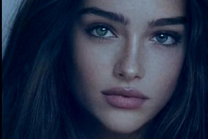 Mila, 27, a chestnut grey-eyed caucasian companion based in San Donato di Lecce. Offering Overnight, A-Level, Deep French Kissing, Dinner Date, Travel Compan...