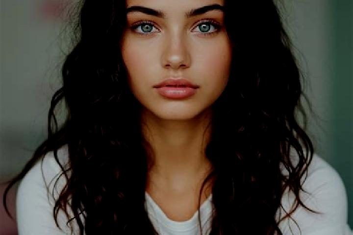 Mila, 27, a dark blonde amber-eyed mediterranean companion based in Sunalta. Offering Travel Companion, Prostate Massage, Fetish, Overnight. Available for in...