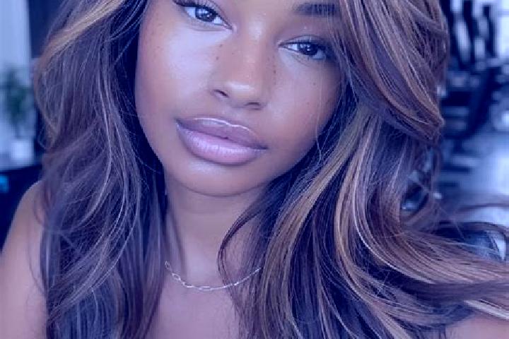 Mila, 27, a dark blonde brown-eyed caucasian companion based in Hunkuyi. Offering GFE, Overnight, Travel Companion, BDSM, Striptease. Available for incall an...