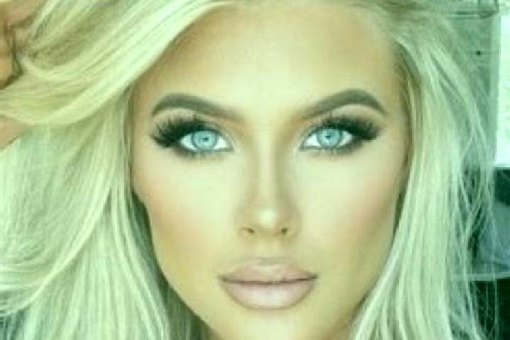 Mila, 27, a platinum blonde amber-eyed mixed companion based in Akividu. Offering Dinner Date, Massage, BDSM. Available for incall and outcall, overnight boo...