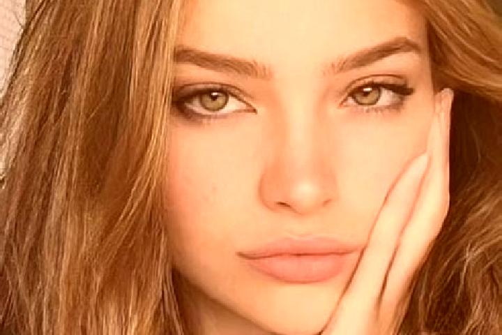 Mila, 27, a red brown-eyed european companion based in Vrvari. Offering OWO, Party Girl, Striptease. Available for incall and outcall, overnight bookings ava...