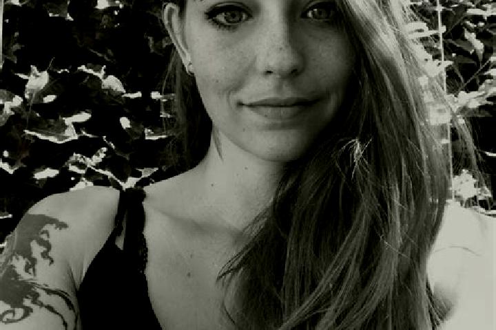 Mila, 27 — Escort in Lapeyrouse-Mornay, France
