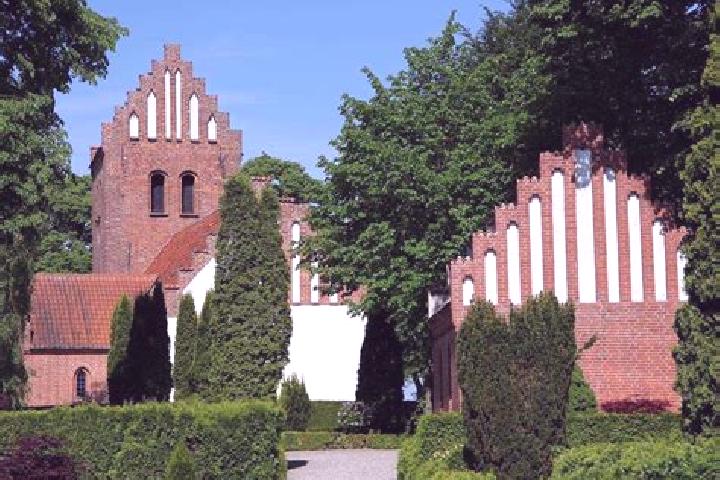 Mila, 28 — Escort in Osted, Denmark
