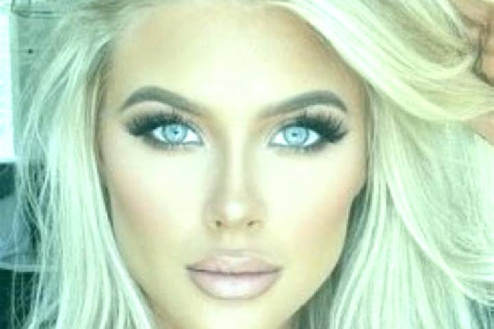 Mila, 29, a platinum blonde amber-eyed mixed companion based in Gympie. Offering Fetish, BDSM, Duos. Available for incall and outcall, overnight bookings ava...