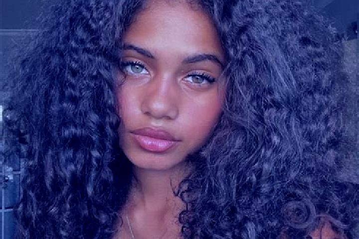 Mila, 31, a black grey-eyed ebony companion based in Norsjoe. Offering Deep French Kissing, Dinner Date, CIM, Fetish, Overnight. Available for incall and out...