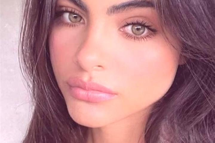 Mila, 31, a brunette green-eyed latina companion based in Coamiles. Offering Tantra, GFE, Duos, Roleplay. Available for incall and outcall, overnight booking...
