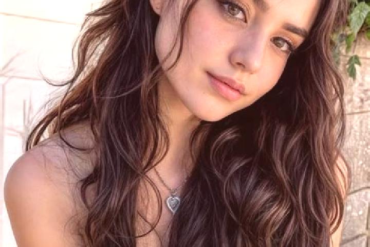 Mila, 32, a black hazel-eyed middle eastern companion based in Preluci. Offering Domination, BDSM, Couples, Roleplay. Available for incall and outcall, day a...