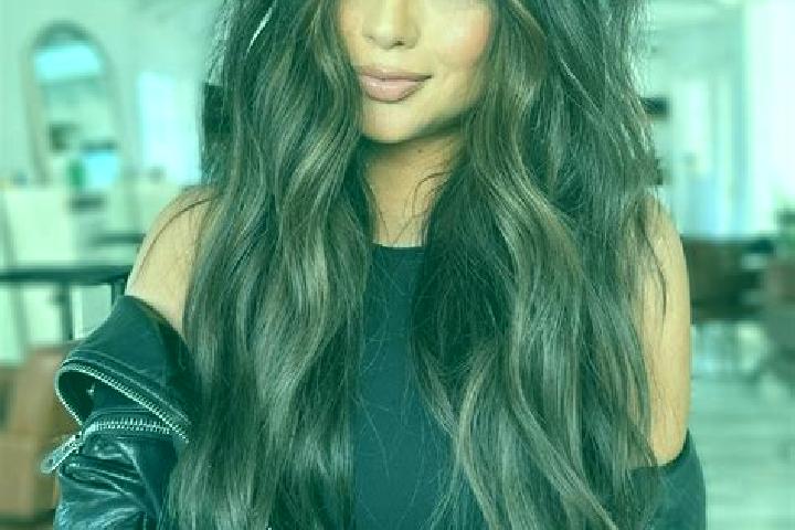 Mila, 32, a brunette dark-eyed mixed companion based in Xiyuzhuang. Offering Girlfriend Experience, 69, Party Girl. Available for incall and outcall, overnig...