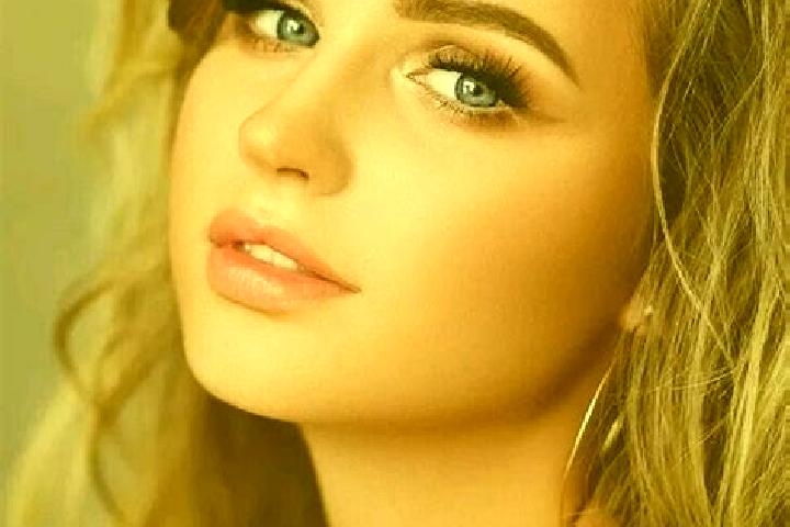 Mila, 32, a dark blonde blue-eyed asian companion based in Vinetesti. Offering Prostate Massage, GFE, Striptease, Erotic Massage. Available for incall and ou...
