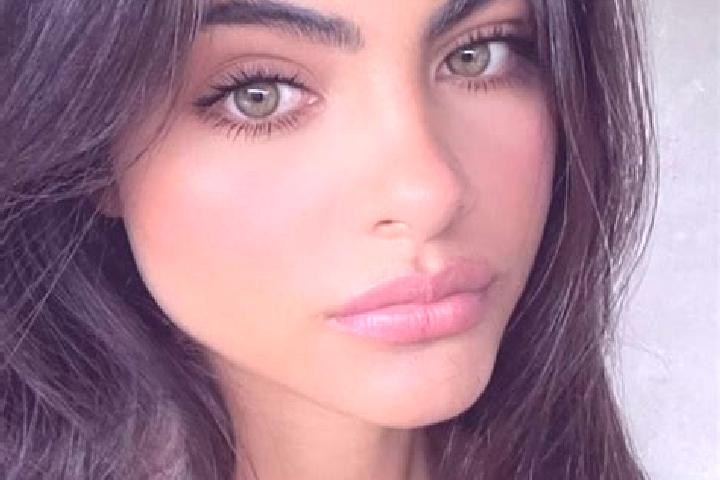 Mila, 32, a dark blonde dark-eyed indian companion based in Targu Neamt. Offering Striptease, Domination, GFE. Available for incall and outcall, day and even...