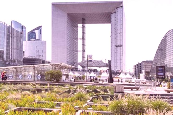 Mila, 32 — Escort in La Defense, France