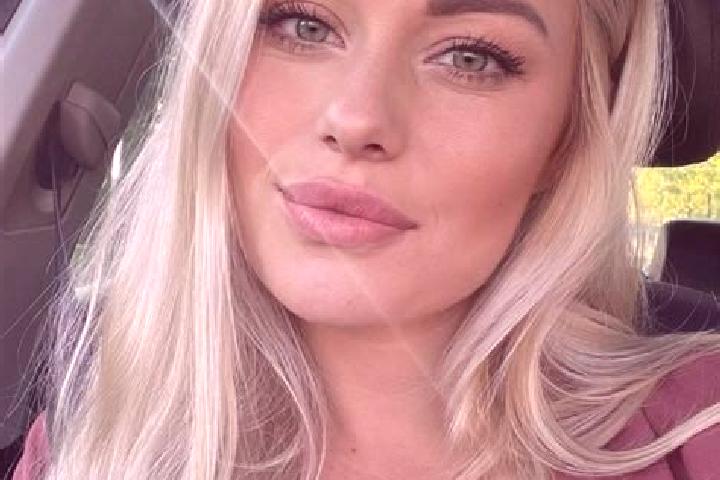 Mila, 33, a blonde hazel-eyed asian companion based in Tarakaniv. Offering Tantra, Girlfriend Experience, A-Level, 69. Available for incall and outcall, over...