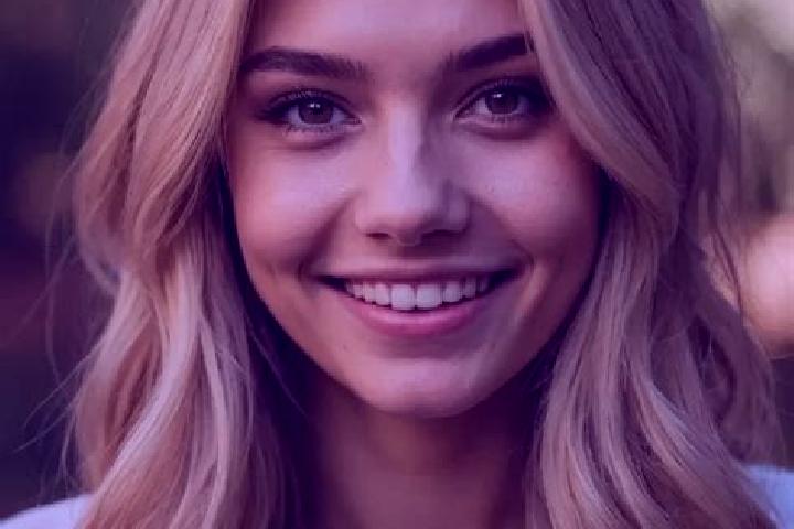 Mila, 33, a blonde hazel-eyed caucasian companion based in Jakenan. Offering 69, CIM, Party Girl. Available for incall and outcall, day and evening dates.