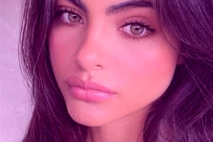 Mila, 33, a brunette dark-eyed indian companion based in Uygur. Offering Dinner Date, Fetish, CIM. Available for incall and outcall, overnight bookings avail...