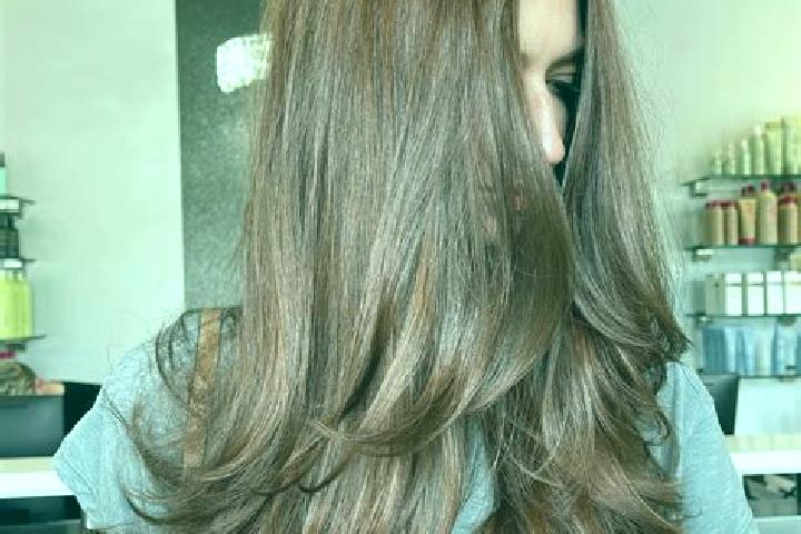 Mila, 33, a chestnut green-eyed middle eastern companion based in Dabo. Offering Dinner Date, Striptease, A-Level, Party Girl. Available for incall and outca...