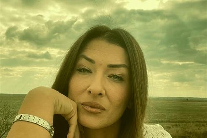 Mila, 34 — Escort in Murani, Romania