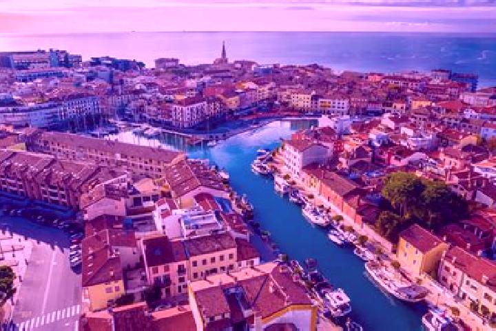 Mila, 34 — Escort in Rivignano, Italy